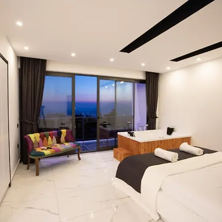 Lila Villa